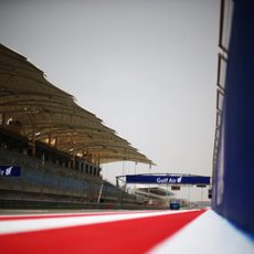 Perspectiva de la recta principal del circuito de Sakhir