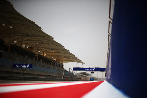 Perspectiva de la recta principal del circuito de Sakhir