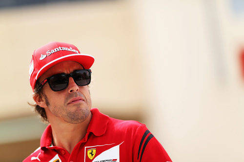 Fernando Alonso espera un duro fin de semana en Baréin