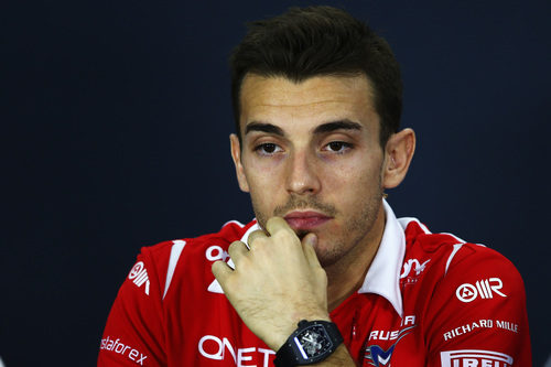 Seriedad de Jules Bianchi en rueda de prensa