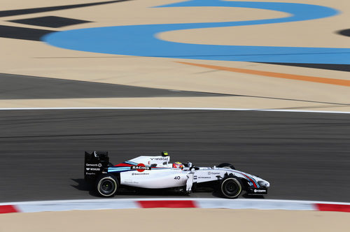 Libres 1 en Sakhir para Felipe Nasr