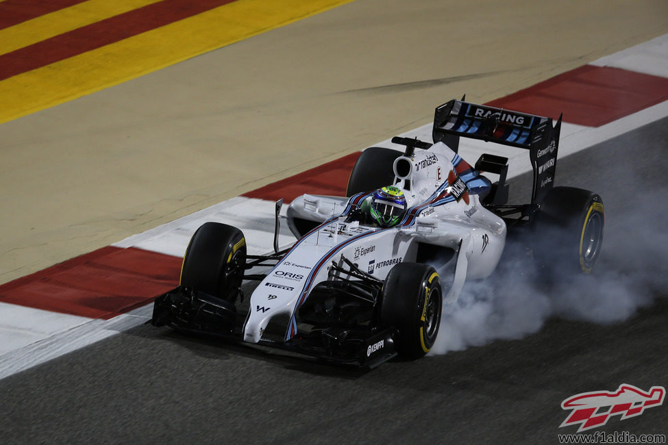 Neumáticos bloqueados para Felipe Massa