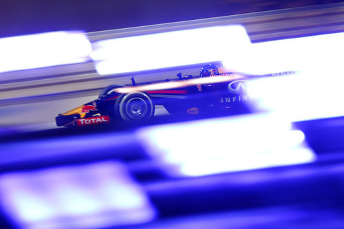 Juego de luces con Sebastian Vettel