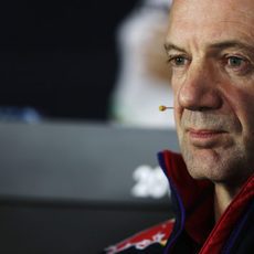 Adrian Newey, en rueda de prensa