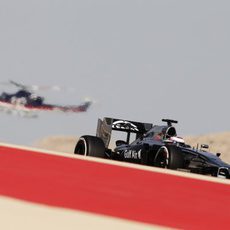 Jenson Button en la primera sesión de libres