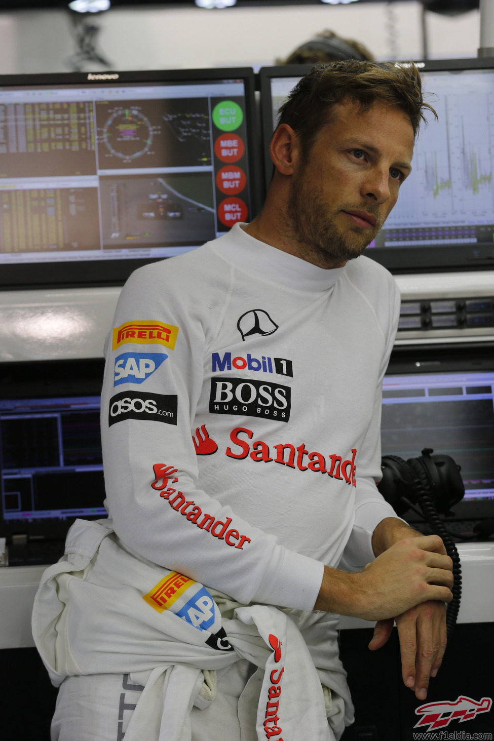 Jenson Button en el garaje