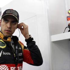 Pastor Maldonado a punto de empezar la sesión de libres