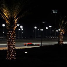 Jules Bianchi rodando de noche
