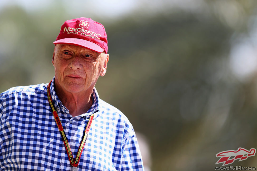 Niki Lauda, en el soleado circuito de Sakhir