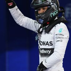 Alegría de Nico Rosberg tras lograr la pole en Baréin