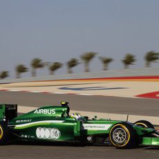 Marcus Ericsson trata de mejorar en Sakhir