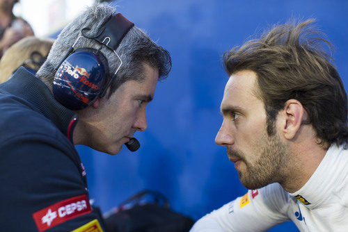 Jean-Eric Vergne hablando con Xevi Pujolar