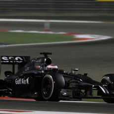 Jenson Button mostró buen ritmo en carrera