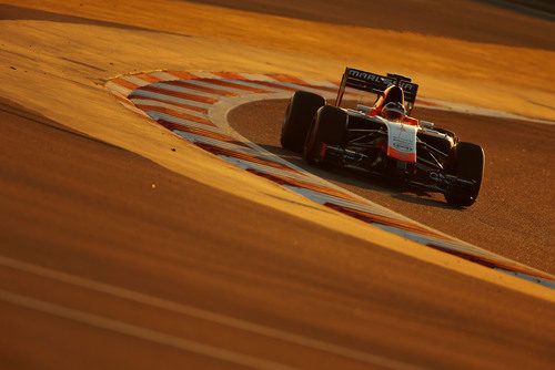 Max Chilton rueda en pista con el MR03