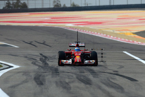 Problemas de chasis para Fernando Alonso