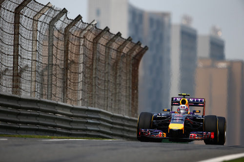 Daniel Ricciardo completa los entrenamientos con Red Bull