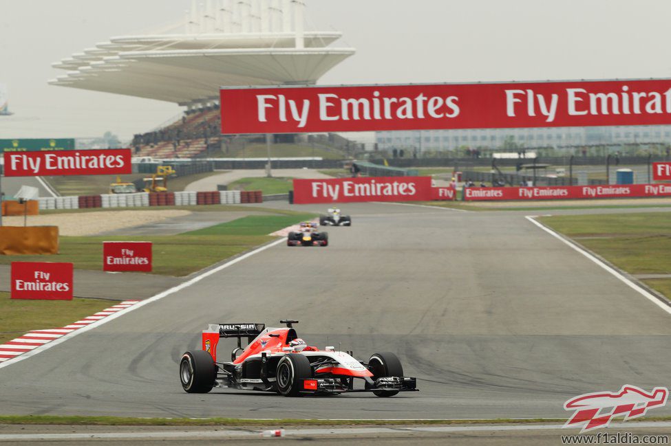 Jules Bianchi pilota el MR03 en Shanghái