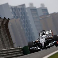 Van der Garde rodando en Shanghái