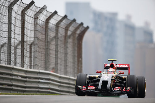 Pastor Maldonado rueda en los Libres 1 de China