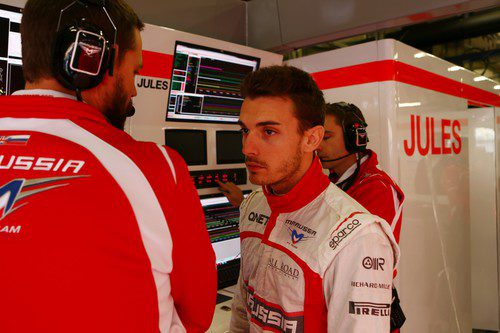 Jules Bianchi decepcionado tras su error