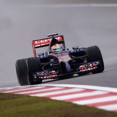 Jean-Eric Vergne con neumáticos de lluvia