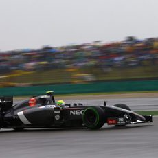 Esteban Gutiérrez cae en Q1