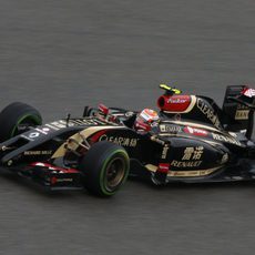 Pastor Maldonado no pudo disputar la clasificación