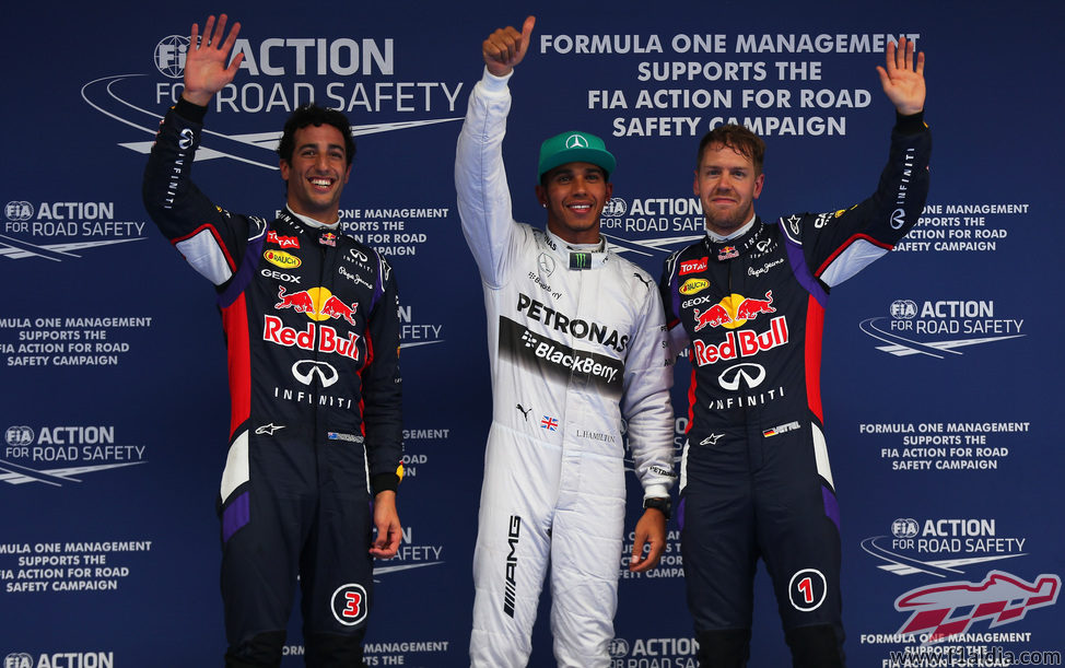 Hamilton, Ricciardo y Vettel, los más rápidos en China