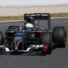 Giedo van der Garde rodando en el Circuit de Catalunya