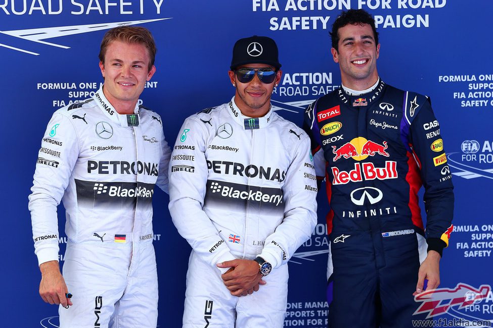 Hamilton, Rosberg, y Ricciardo, los más rápidos en España