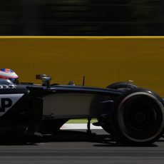 Jenson Button notó mejoría en el coche