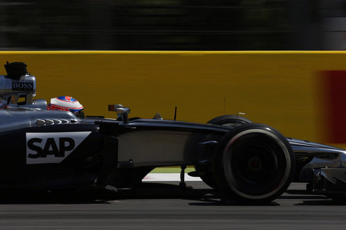 Jenson Button notó mejoría en el coche