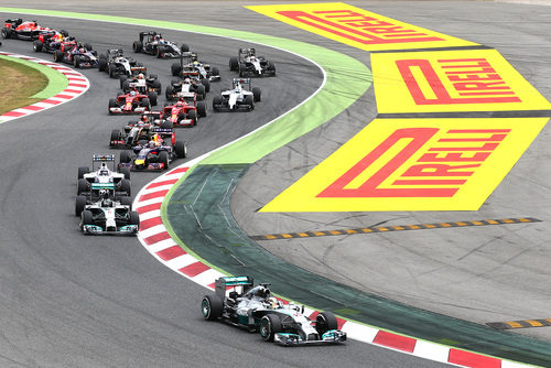 Lewis Hamilton mantuvo la pole en Barcelona
