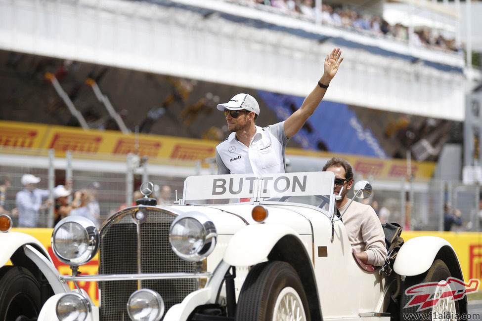 Jenson Button en el driver's parade
