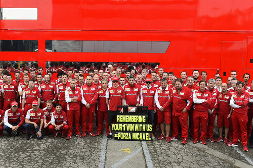 El equipo Ferrari recuerda la primera victoria de Michael Schumacher con la Scuderia