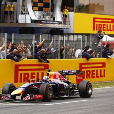 Celebración de Red Bull por el tercer puesto de Daniel Ricciardo