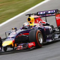 Remontada de Sebastian Vettel en el GP de Espana 2014