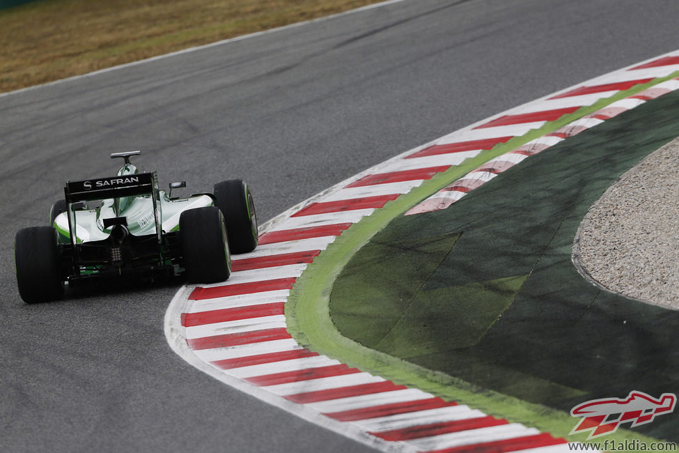 Curva en Barcelona para Kamui Kobayashi