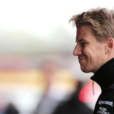 Sonrisa de Nico Hülkenberg en los test