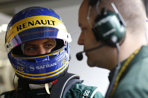 Marcus Ericsson estrena casco homenaje