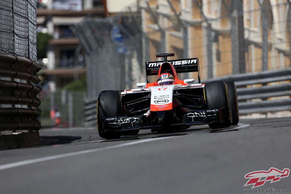 Jules Bianchi no pudo pasar a la Q2 a pesar de su ritmo