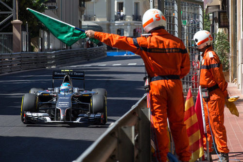 Bandera verde para Esteban Gutiérrez en Mónaco