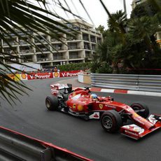 Fernando Alonso se quedó a las puertas del podio