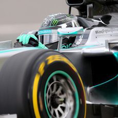 Nico Rosberg pilota el W05 en Montreal