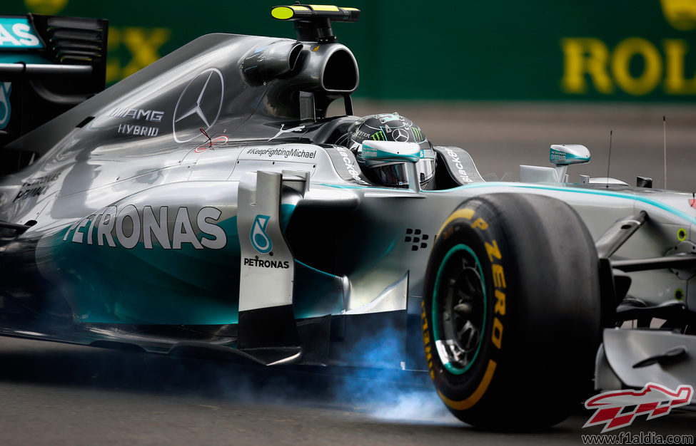 Pasada de frenada de Nico Rosberg en Montreal