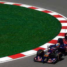 Jean-Eric Vergne gira en una curva de Montreal