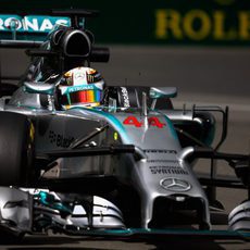 Lewis Hamilton se lleva el mejor tiempo del viernes