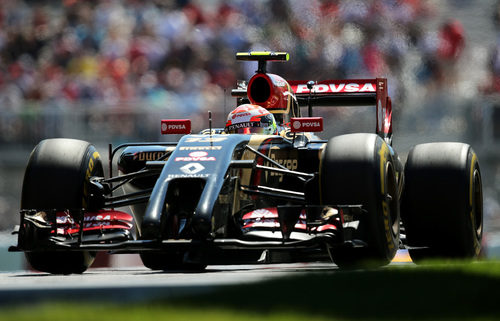 Pastor Maldonado tuvo un problema en la Q1