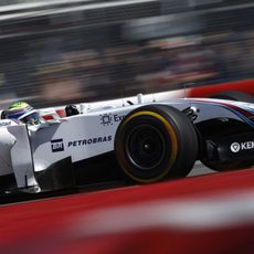 Felipe Massa exprime el neumático 'prime'