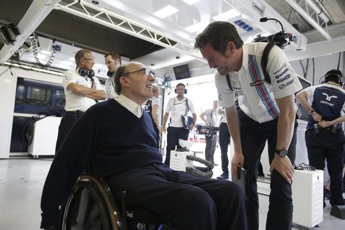 Frank Williams sonríe de nuevo gracias a su equipo